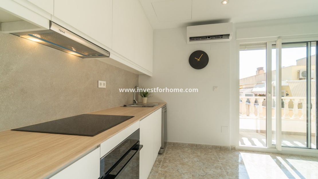 Sale - Apartment - Torrevieja - Costa Blanca
