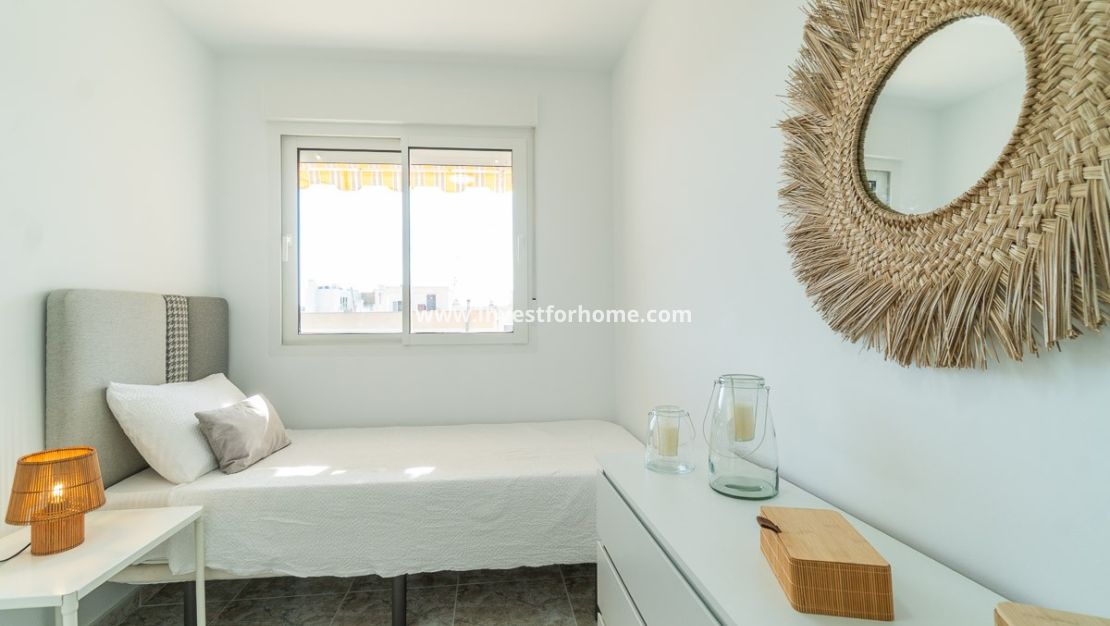 Sale - Apartment - Torrevieja - Costa Blanca