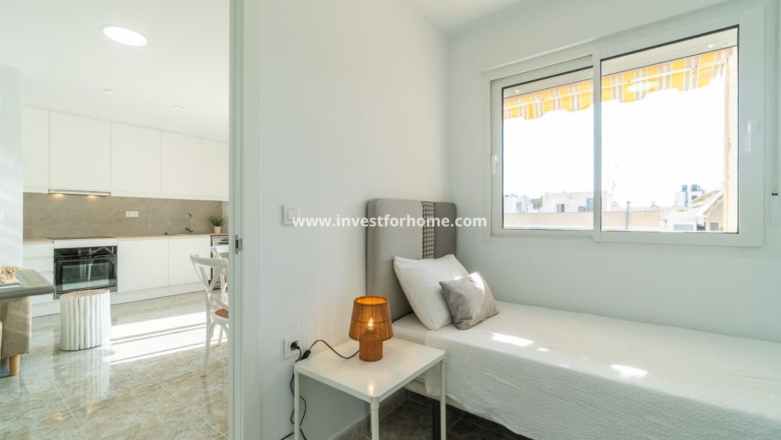 Sale - Apartment - Torrevieja - Costa Blanca