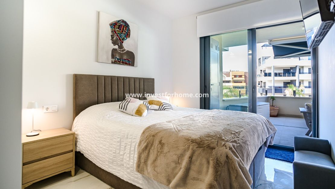 Sale - Apartment - Torrevieja - Costa Blanca