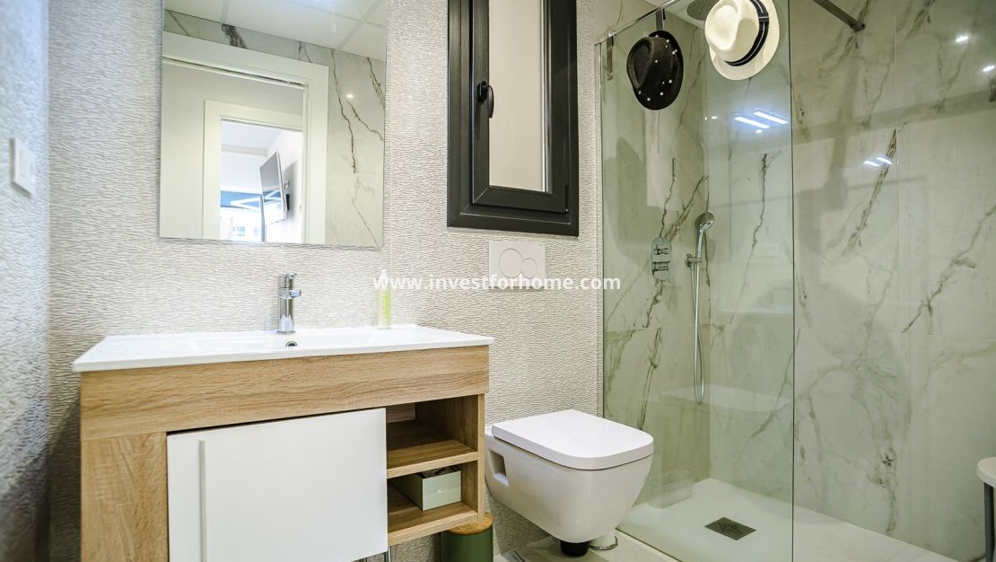 Sale - Apartment - Torrevieja - Costa Blanca