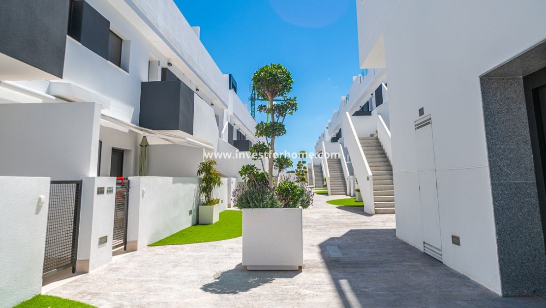 Sale - Apartment - Torrevieja - Costa Blanca
