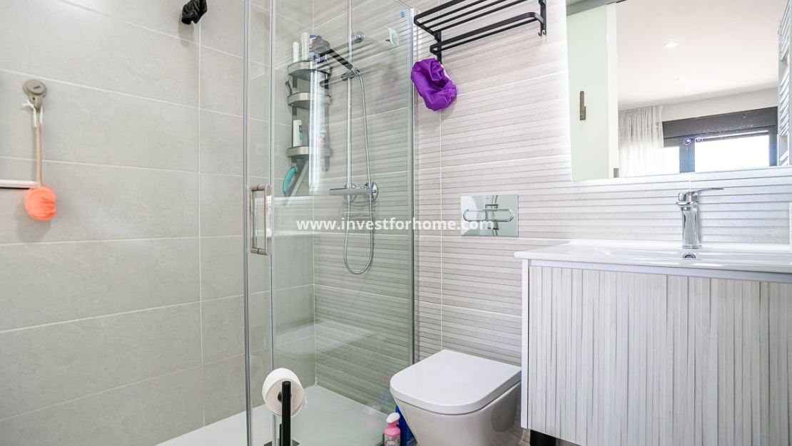 Sale - Apartment - Torrevieja - Costa Blanca