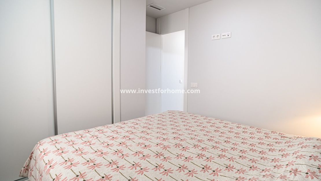 Sale - Apartment - Torrevieja - Costa Blanca