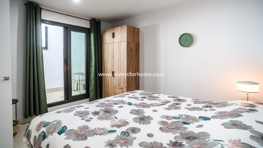 Sale - Apartment - Torrevieja - Costa Blanca