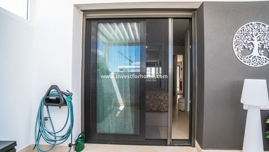 Sale - Apartment - Torrevieja - Costa Blanca