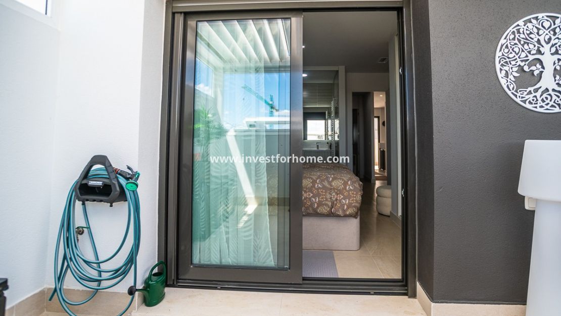Sale - Apartment - Torrevieja - Costa Blanca