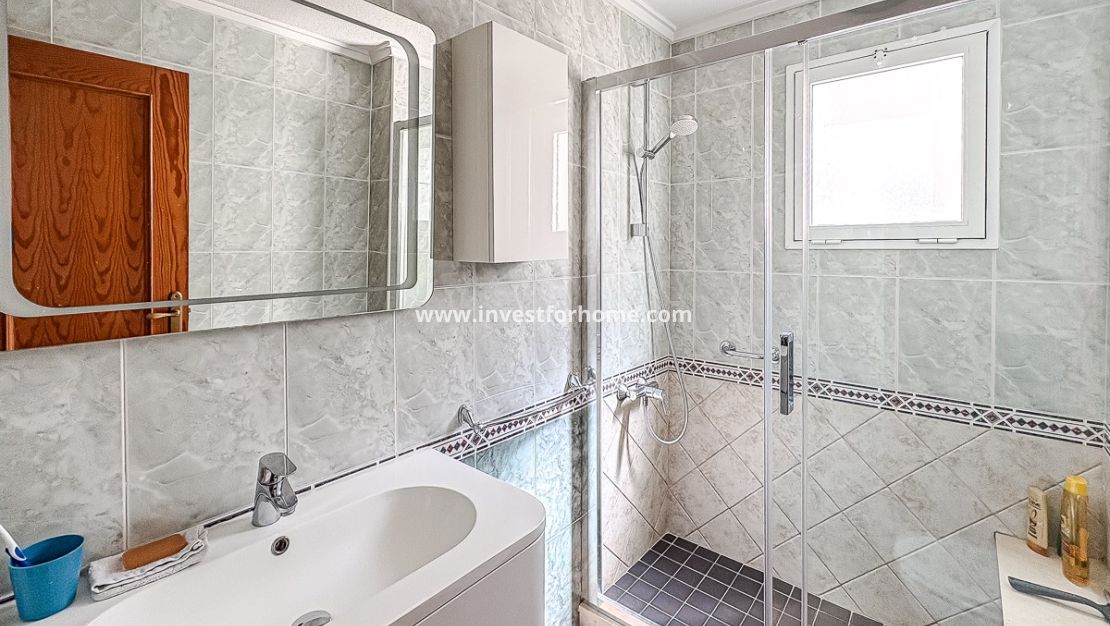 Sale - Apartment - Torrevieja - Costa Blanca