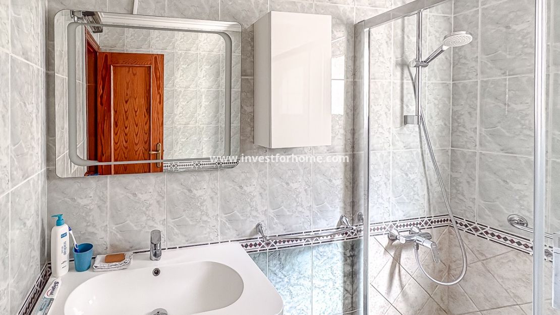 Sale - Apartment - Torrevieja - Costa Blanca