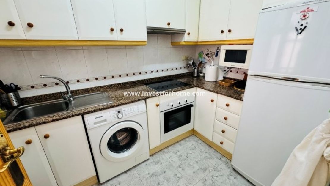 Sale - Apartment - Torrevieja - Costa Blanca