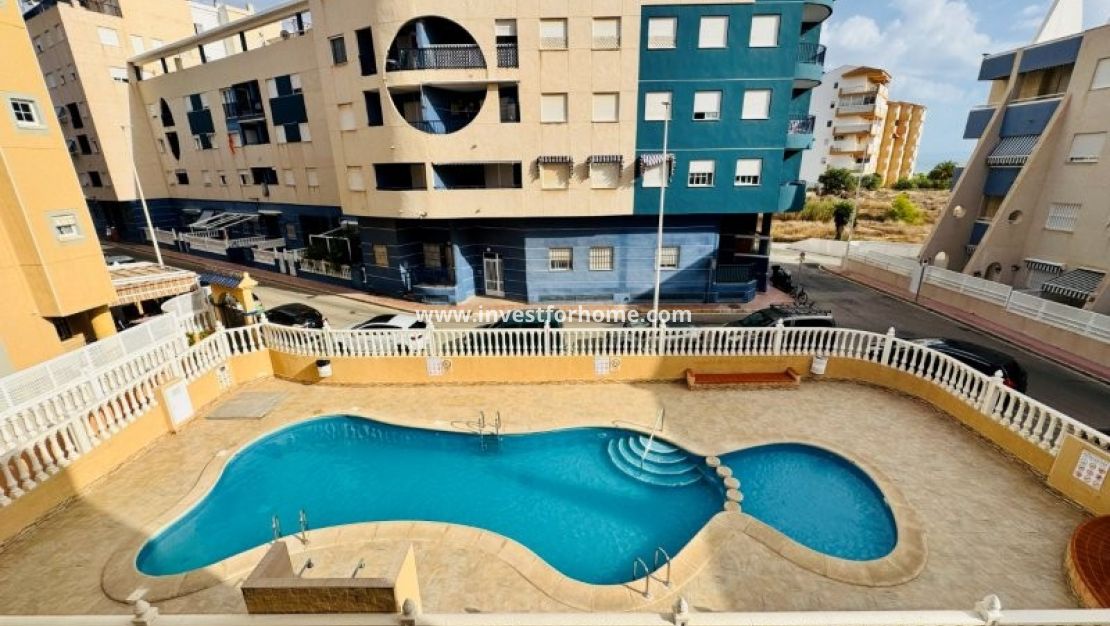 Sale - Apartment - Torrevieja - Costa Blanca