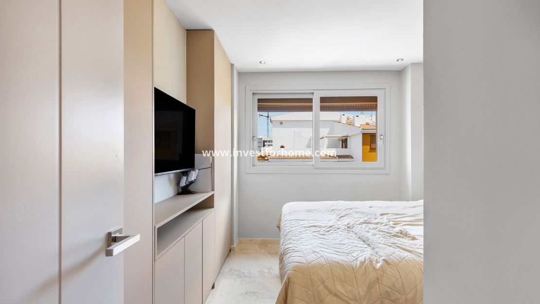 Sale - Apartment - Torrevieja - Costa Blanca