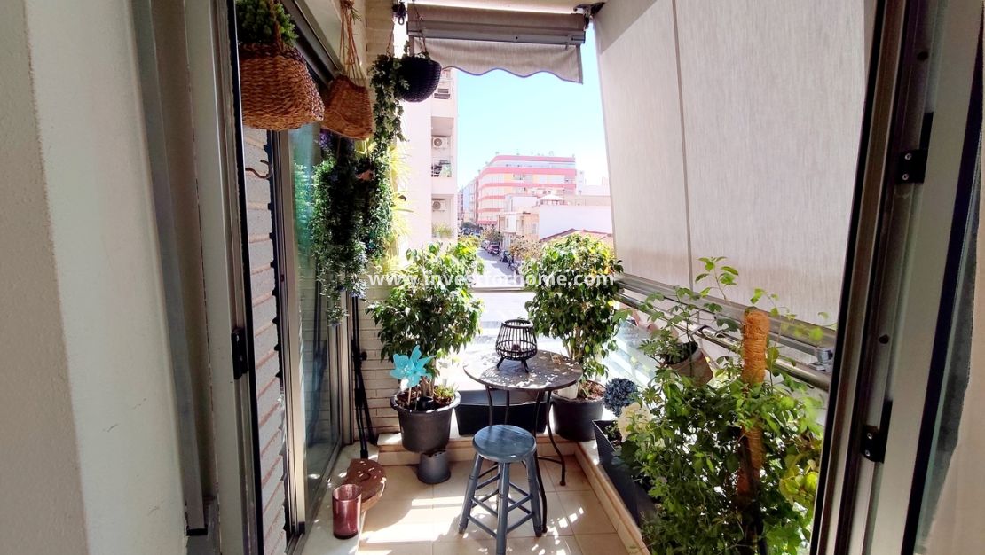 Sale - Apartment - Torrevieja - Costa Blanca