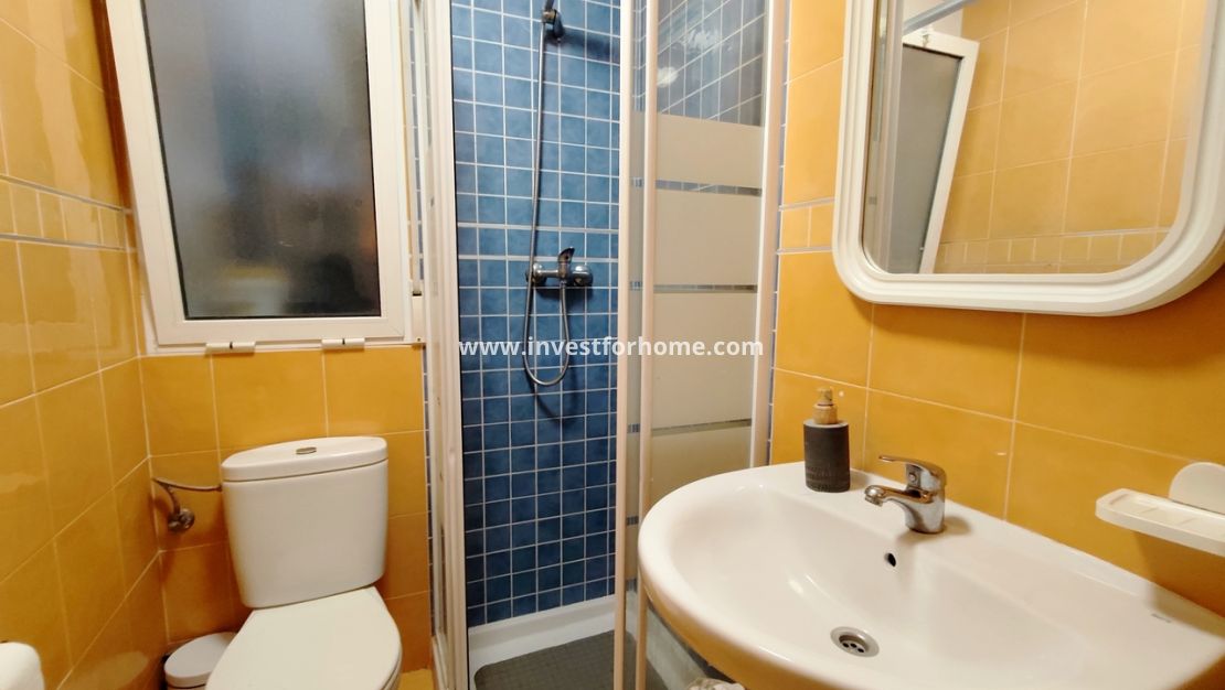 Sale - Apartment - Torrevieja - Costa Blanca