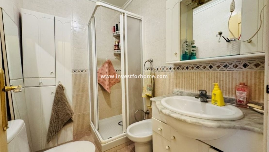 Sale - Apartment - Torrevieja - Costa Blanca