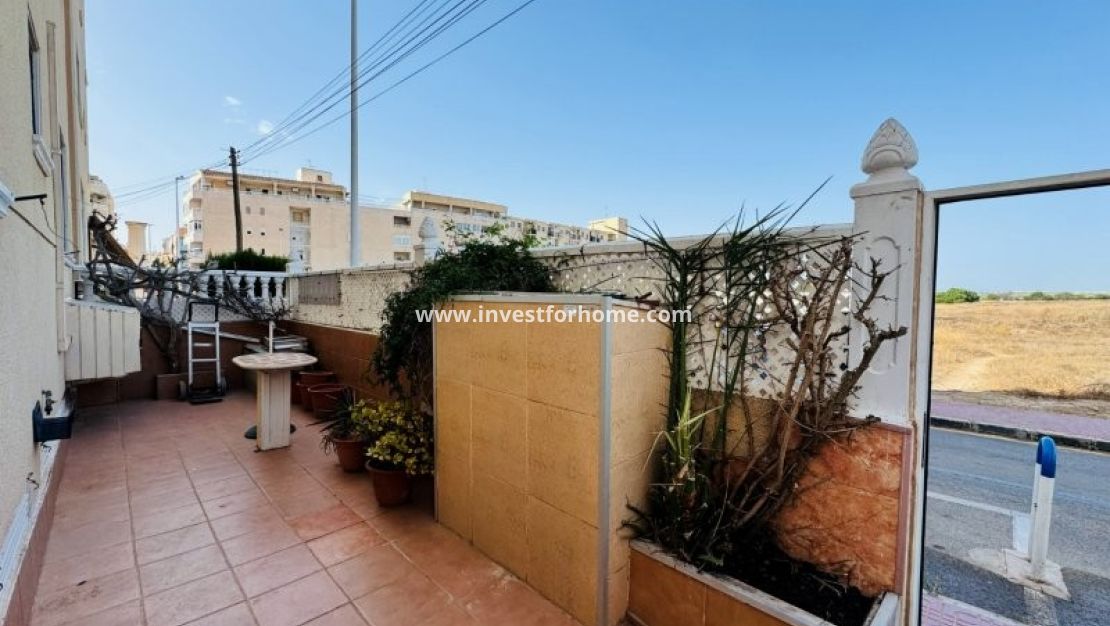 Sale - Apartment - Torrevieja - Costa Blanca