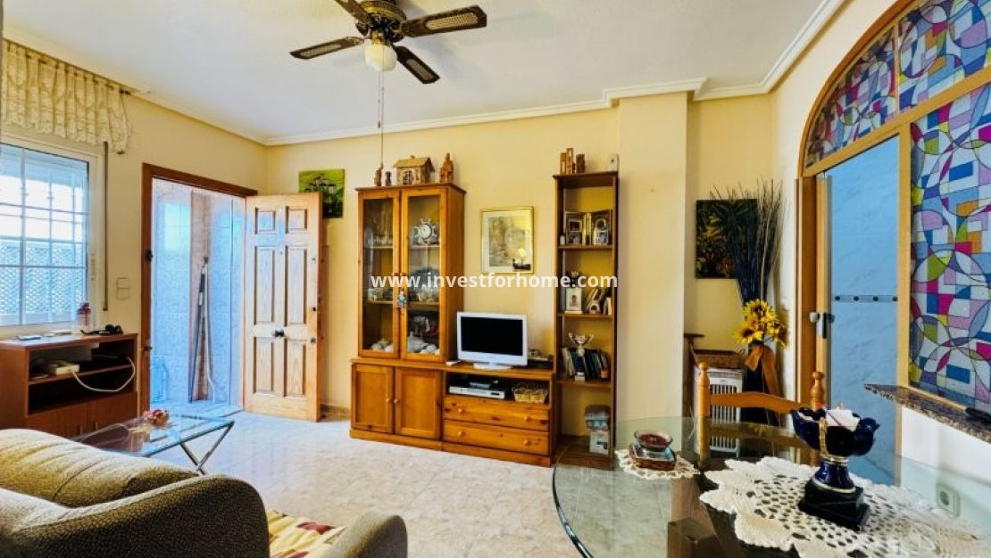Sale - Apartment - Torrevieja - Costa Blanca