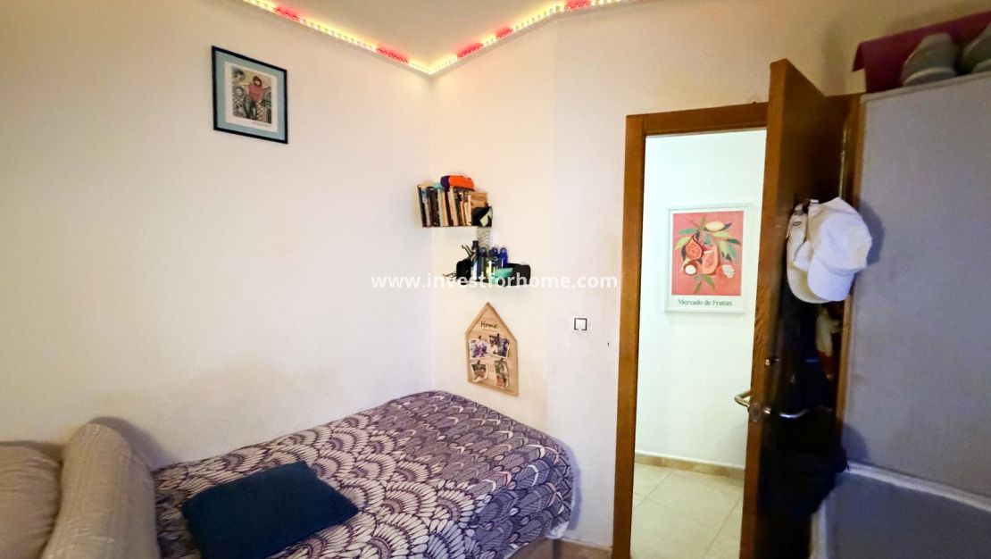 Sale - Apartment - Torrevieja - Costa Blanca