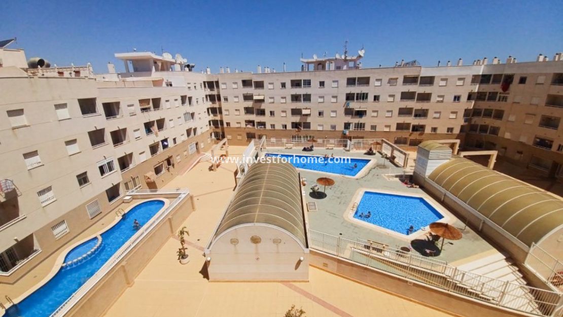 Sale - Apartment - Torrevieja - Costa Blanca