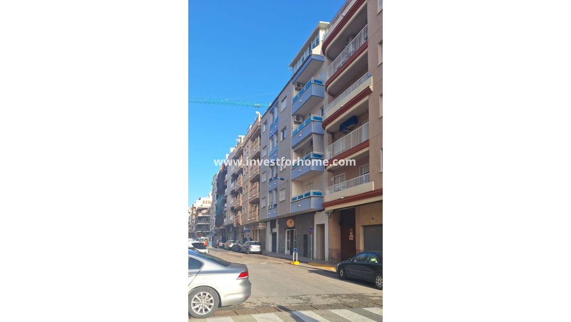 Sale - Apartment - Torrevieja - Costa Blanca