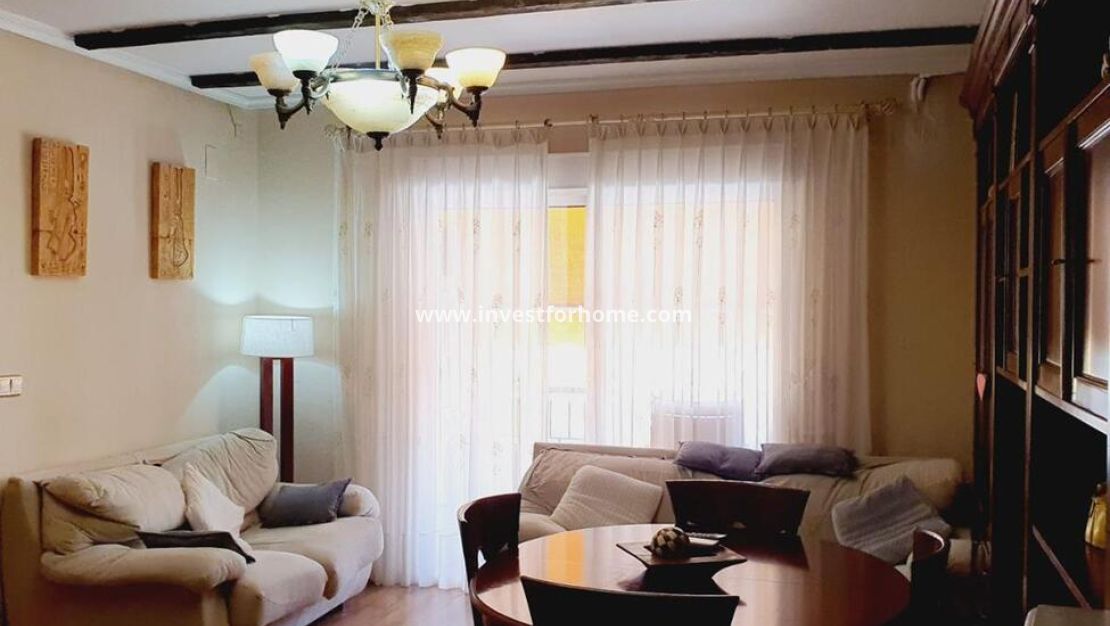 Sale - Apartment - Torrevieja - DOWNTOWN