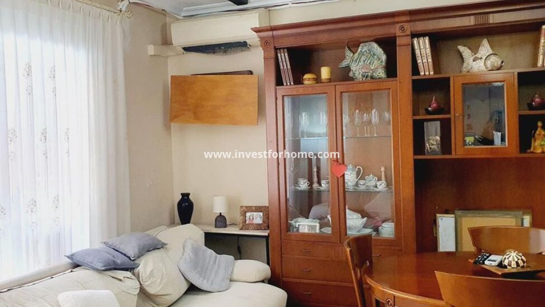 Sale - Apartment - Torrevieja - DOWNTOWN