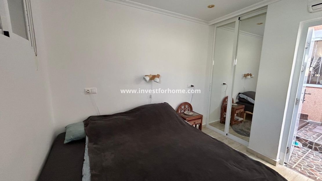 Sale - Apartment - Torrevieja - El Acequión - Los Náufragos