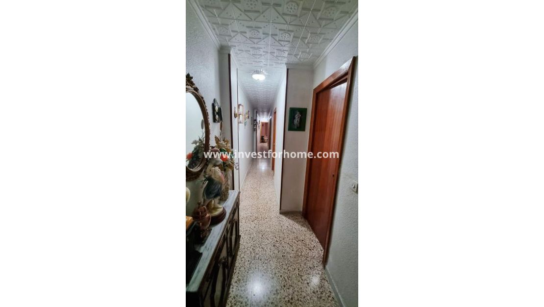 Sale - Apartment - Torrevieja - El Acequión - Los Náufragos