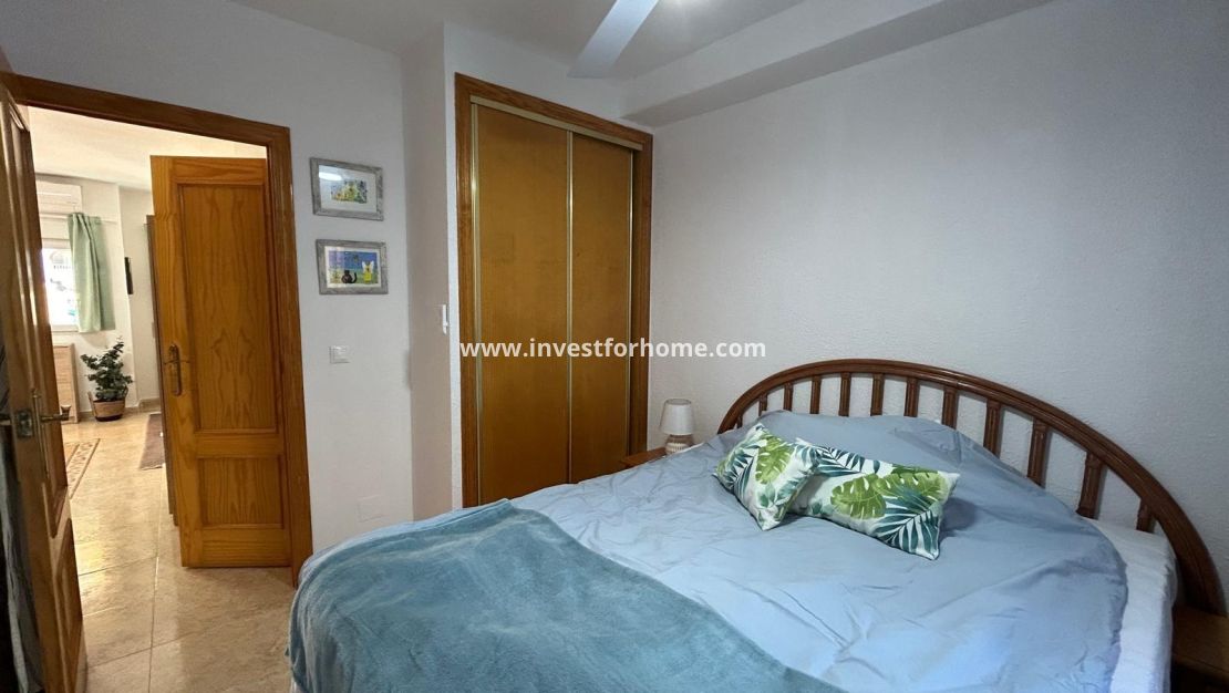 Sale - Apartment - Torrevieja - El Acequión - Los Náufragos