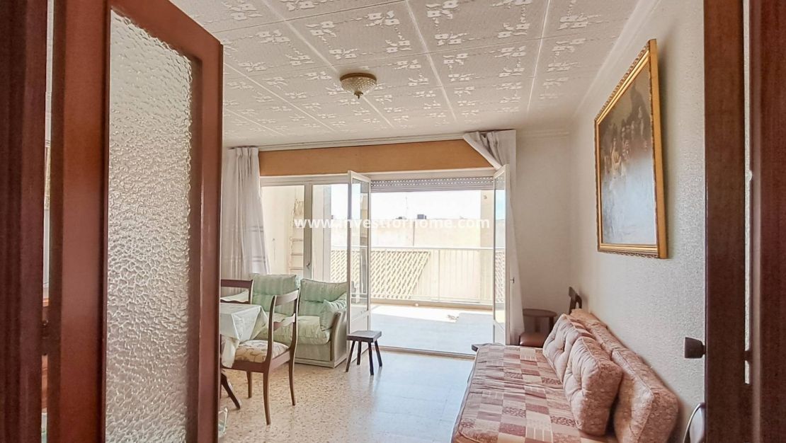 Sale - Apartment - Torrevieja - El Acequión - Los Náufragos