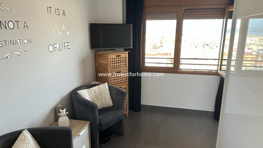 Sale - Apartment - Torrevieja - El Acequión - Los Náufragos