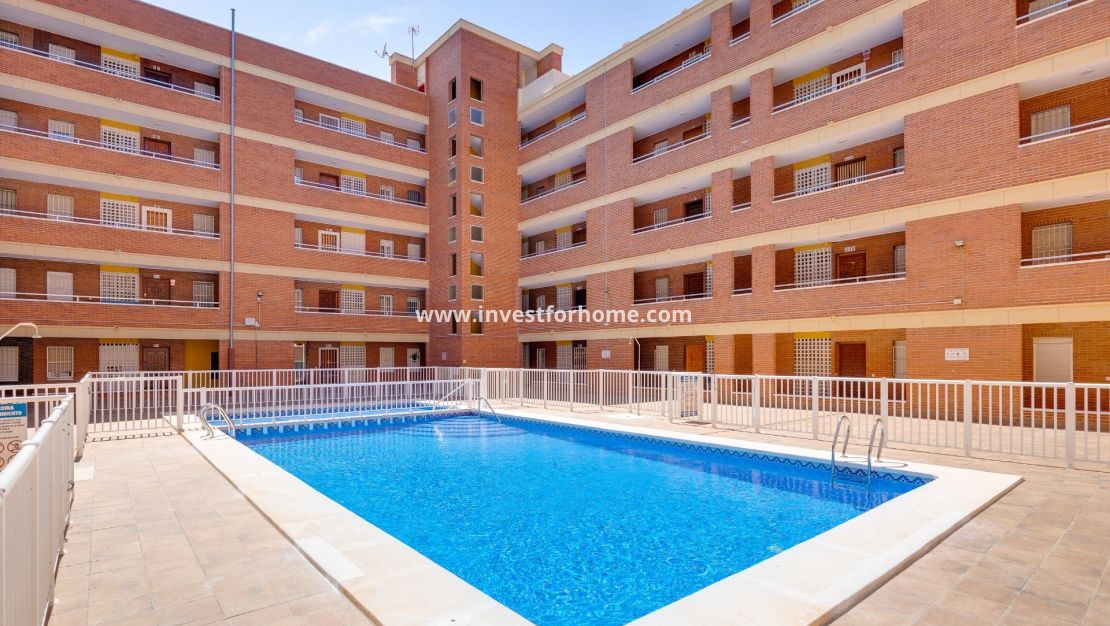 Sale - Apartment - Torrevieja - El Acequión - Los Náufragos