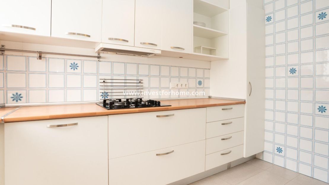 Sale - Apartment - Torrevieja - El Acequión - Los Náufragos