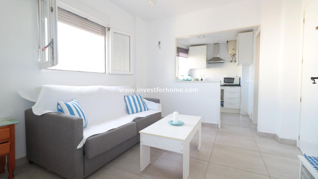 Sale - Apartment - Torrevieja - El Acequión - Los Náufragos