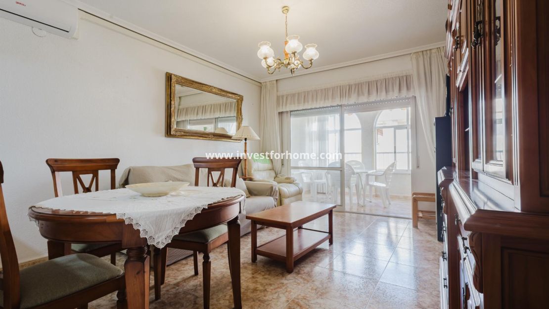 Sale - Apartment - Torrevieja - El Acequión - Los Náufragos