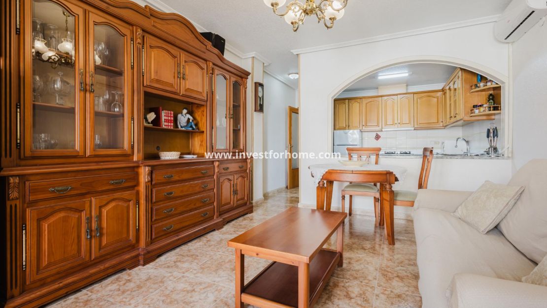Sale - Apartment - Torrevieja - El Acequión - Los Náufragos