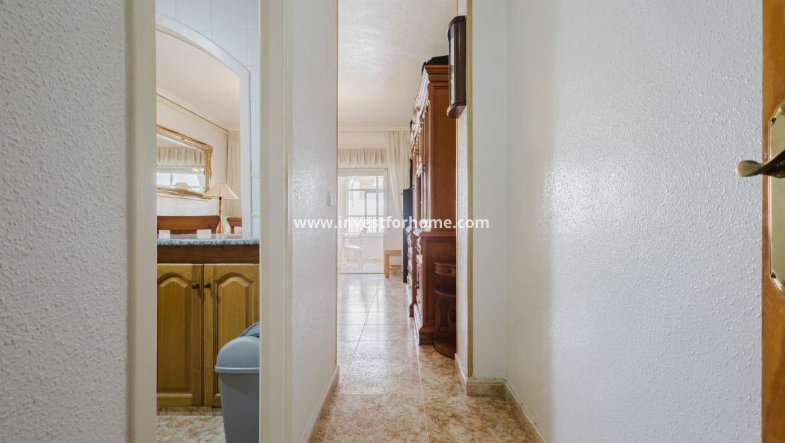 Sale - Apartment - Torrevieja - El Acequión - Los Náufragos
