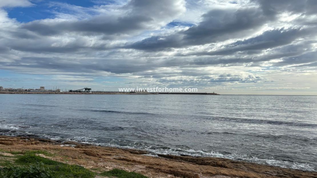 Sale - Apartment - Torrevieja - El Acequión - Los Náufragos