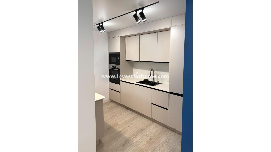 Sale - Apartment - Torrevieja - El Acequión - Los Náufragos