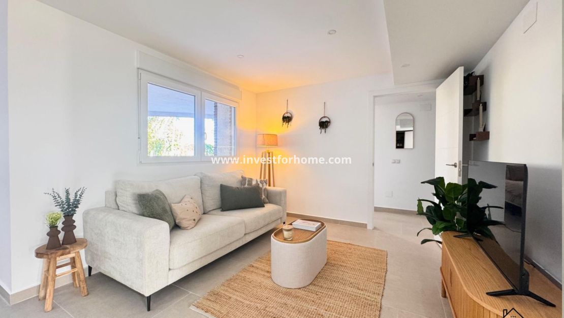 Sale - Apartment - Torrevieja - El Acequión - Los Náufragos