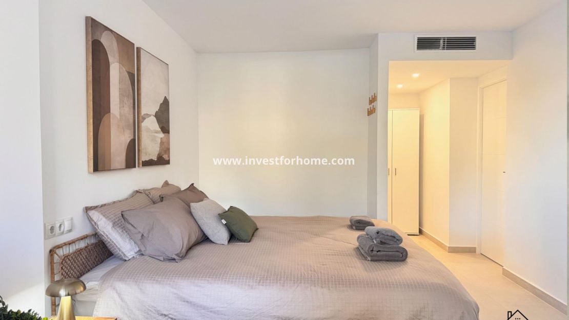 Sale - Apartment - Torrevieja - El Acequión - Los Náufragos