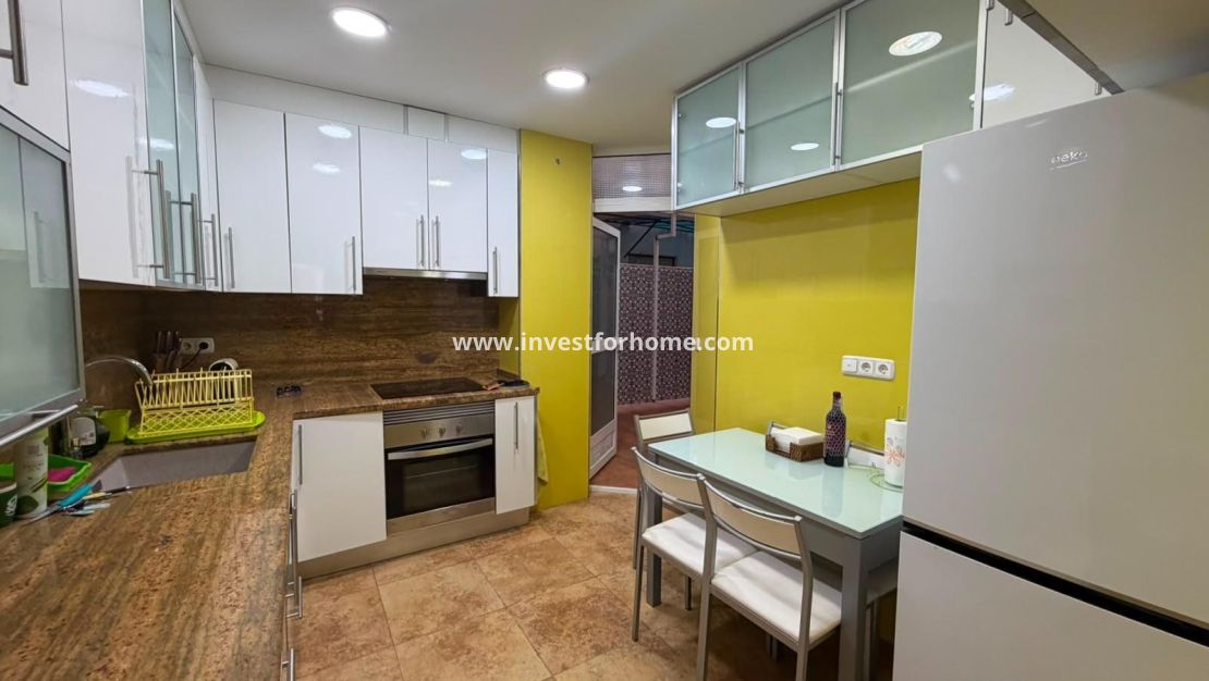 Sale - Apartment - Torrevieja - El Acequión - Los Náufragos