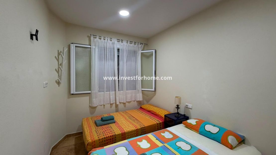 Sale - Apartment - Torrevieja - El Acequión - Los Náufragos