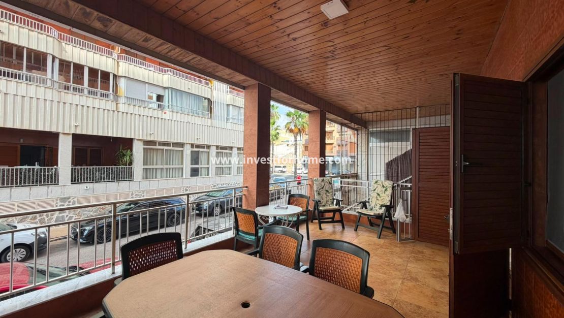 Sale - Apartment - Torrevieja - El Acequión - Los Náufragos