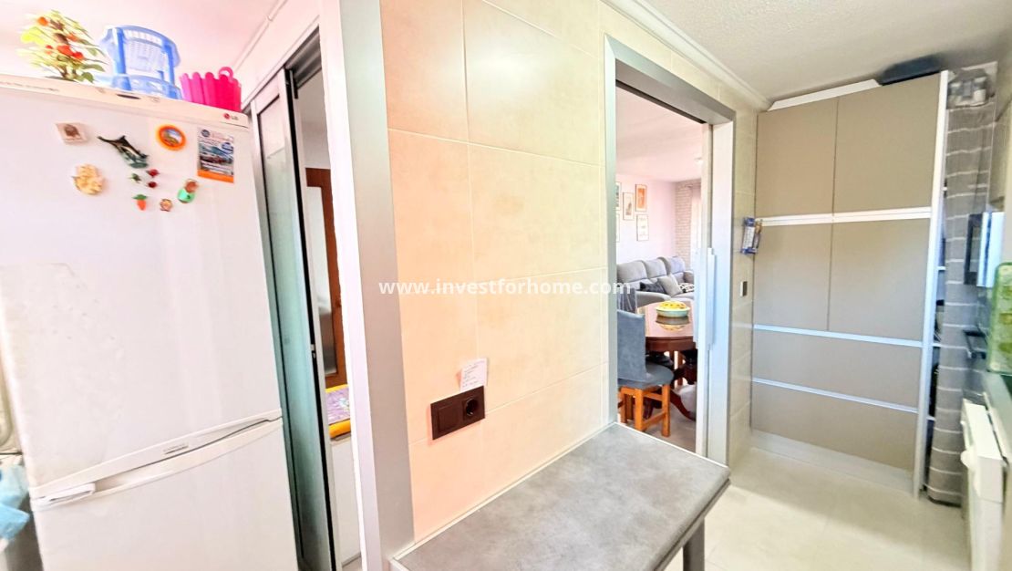 Sale - Apartment - Torrevieja - El Acequión - Los Náufragos