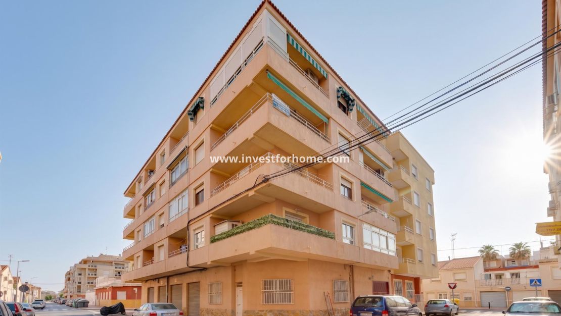 Sale - Apartment - Torrevieja - El Acequión - Los Náufragos