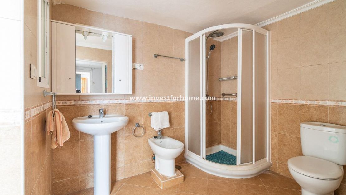 Sale - Apartment - Torrevieja - El Acequión - Los Náufragos