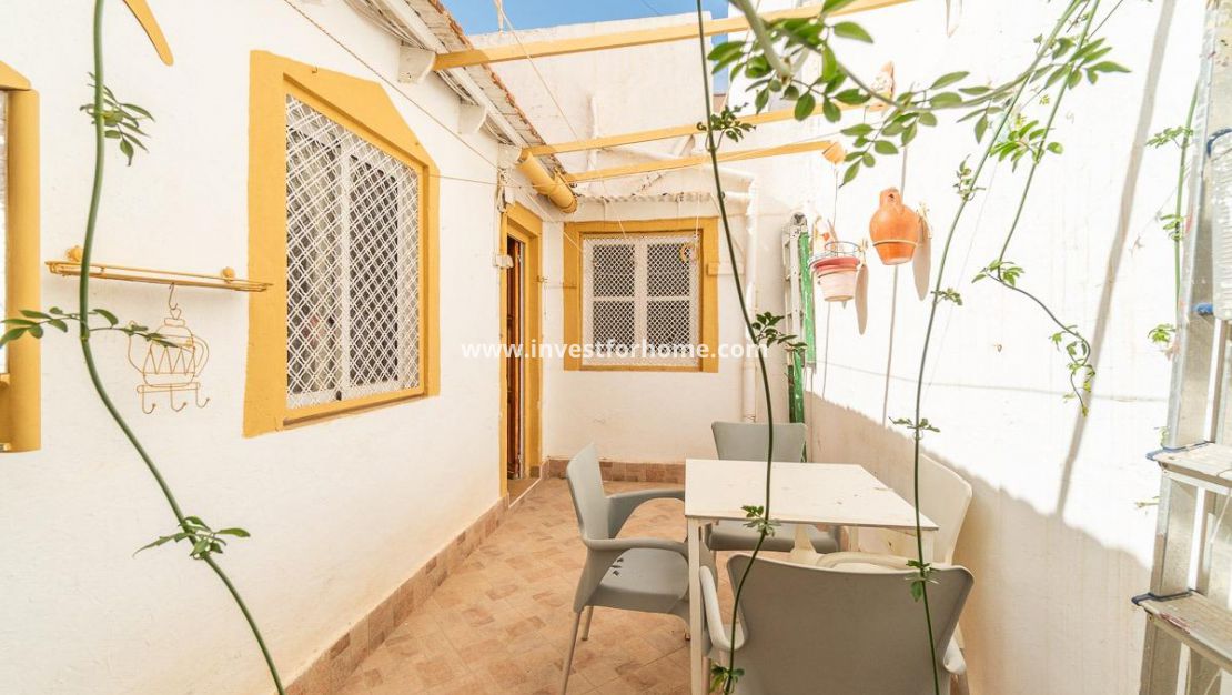 Sale - Apartment - Torrevieja - El Acequión - Los Náufragos