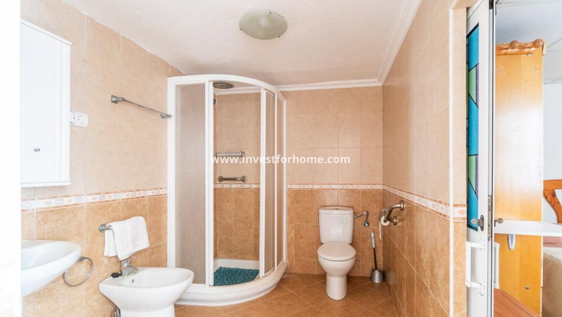 Sale - Apartment - Torrevieja - El Acequión - Los Náufragos