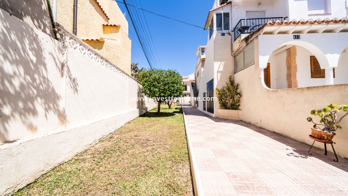 Sale - Apartment - Torrevieja - El Chaparral